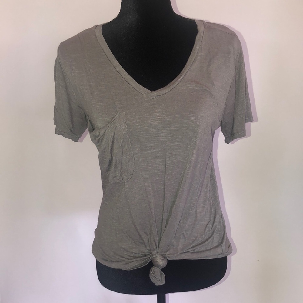 Grey Tee with pocket!